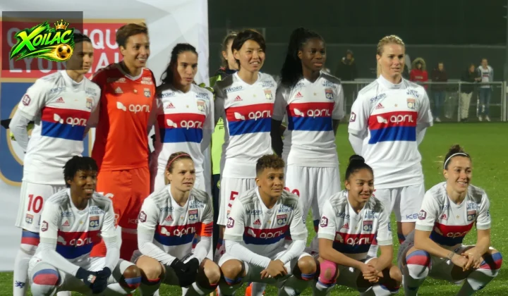 Đội hình nữ Olympique Lyonnais trước trận đấu